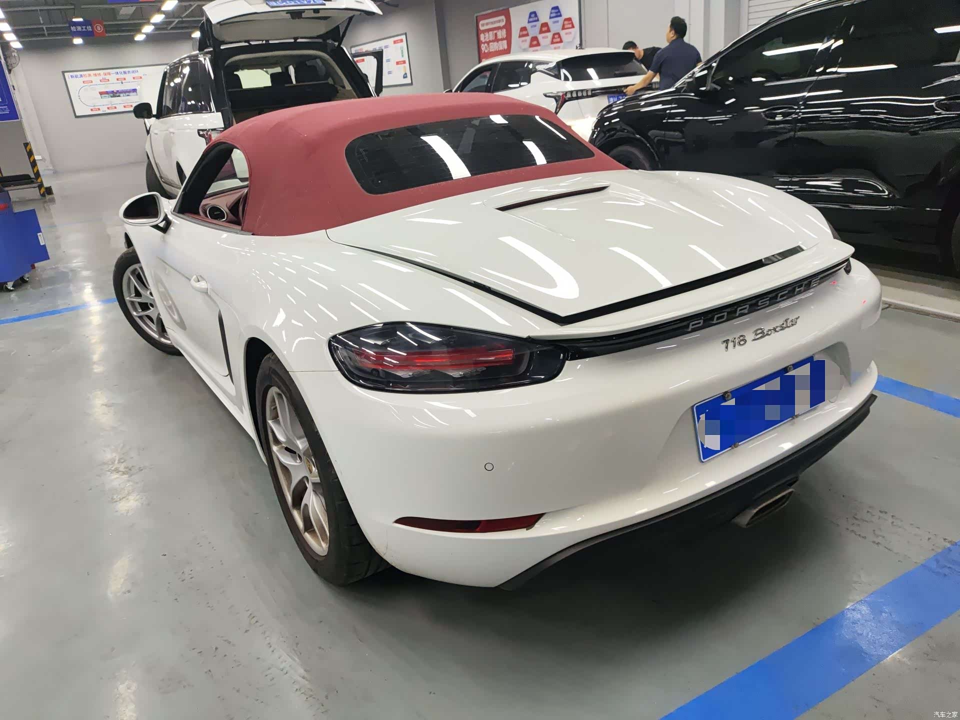 Porsche Boxster, 2024 4