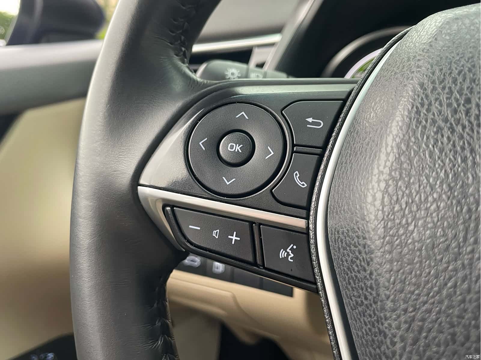 Toyota Camry, 2018 13