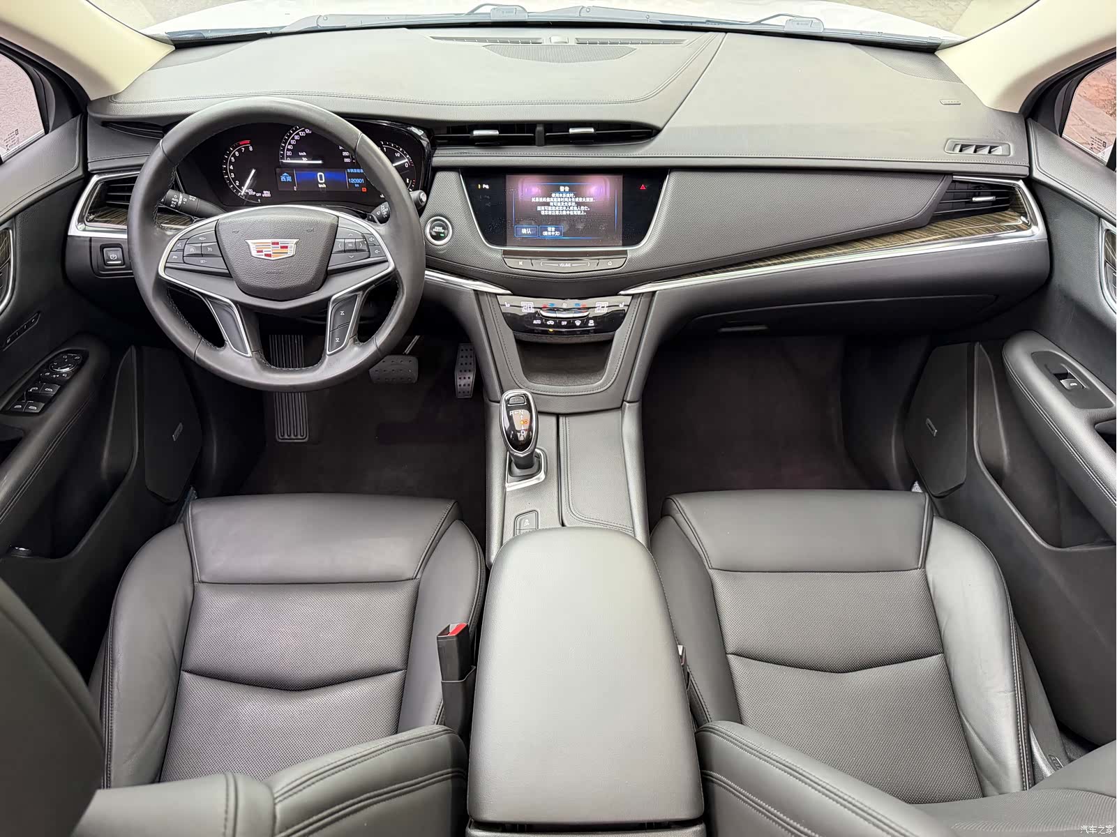 Cadillac XT5, 2016 15
