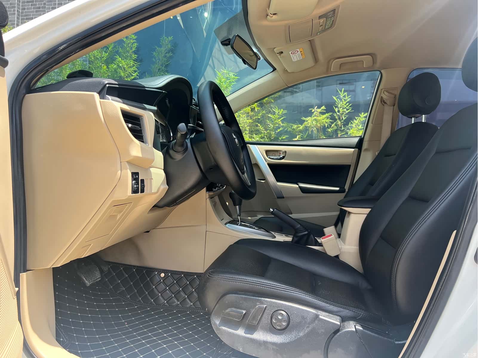 Toyota Corolla, 2014 16