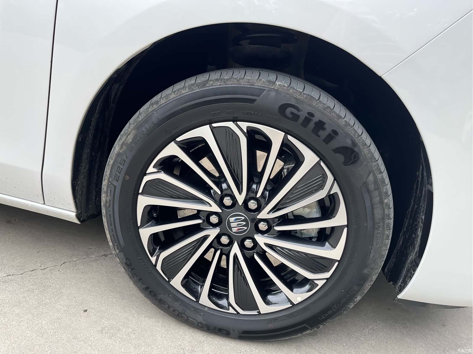 Buick GL8, 2025 22