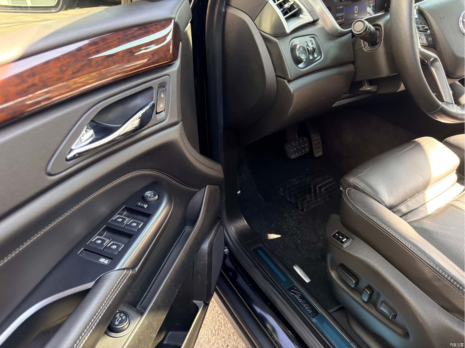Cadillac SRX, 2016 11