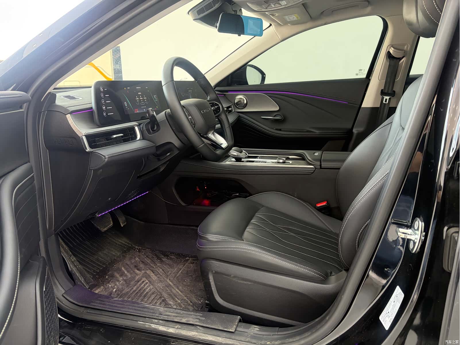 Chery Arrizo 8, 2024 4