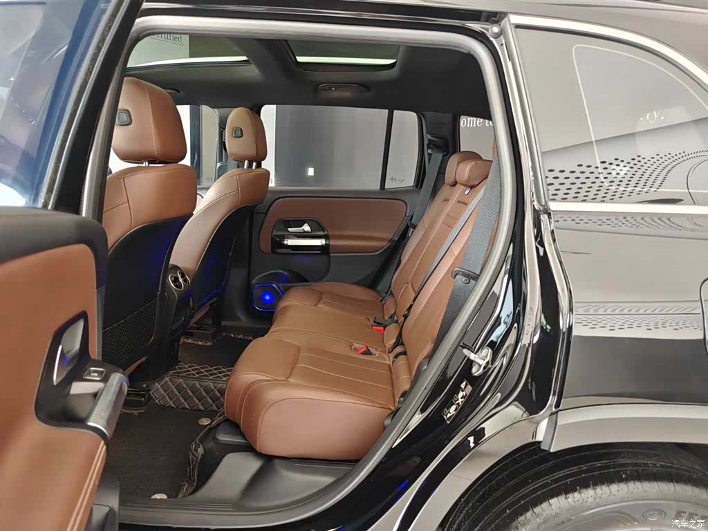 Mercedes-Benz GLB, 2023 12