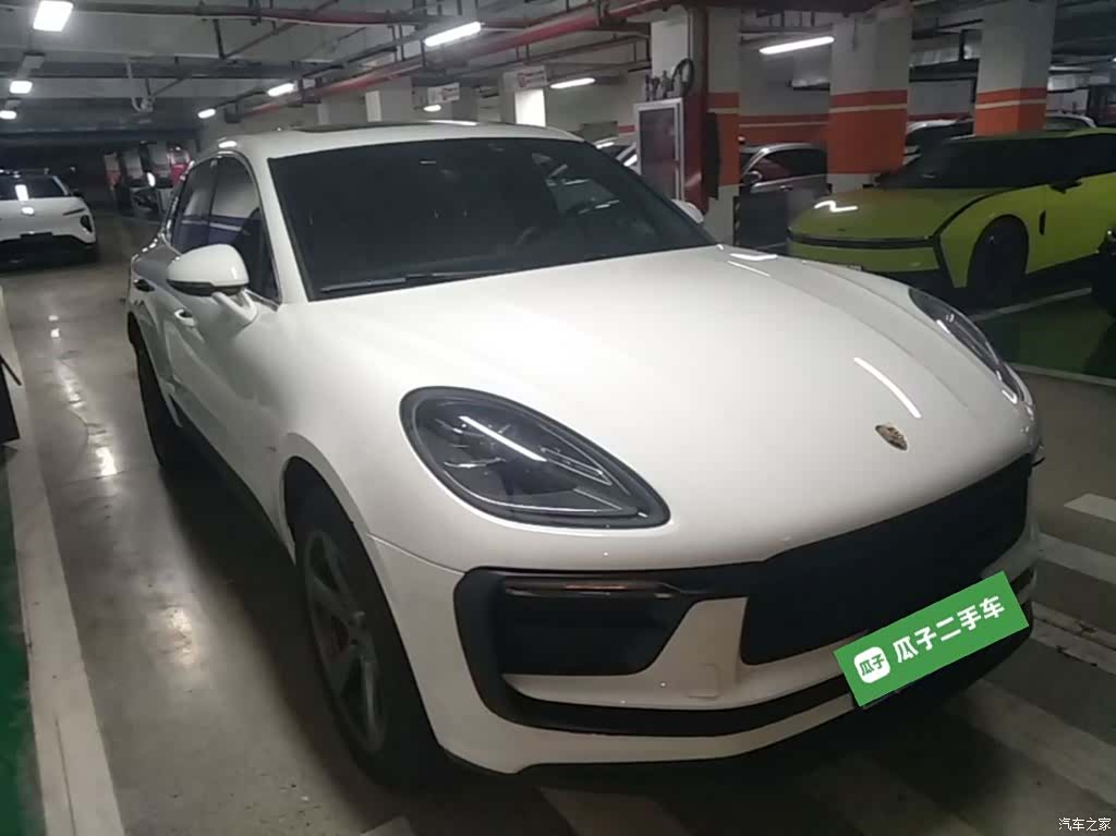 Porsche Macan, 2025 4