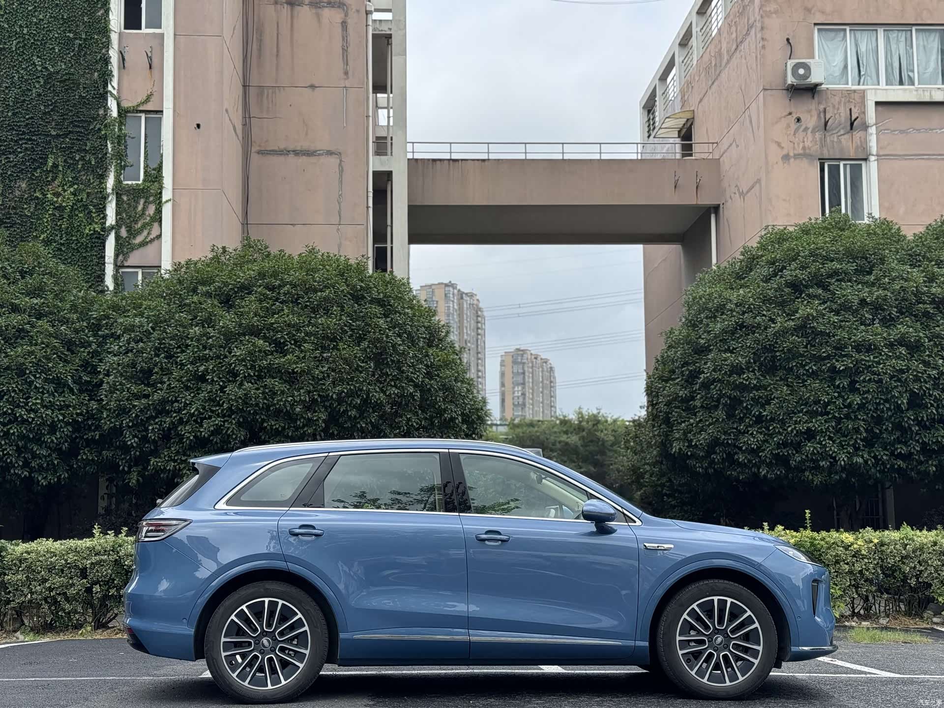 SAIC ShangJie H5, 2025 4