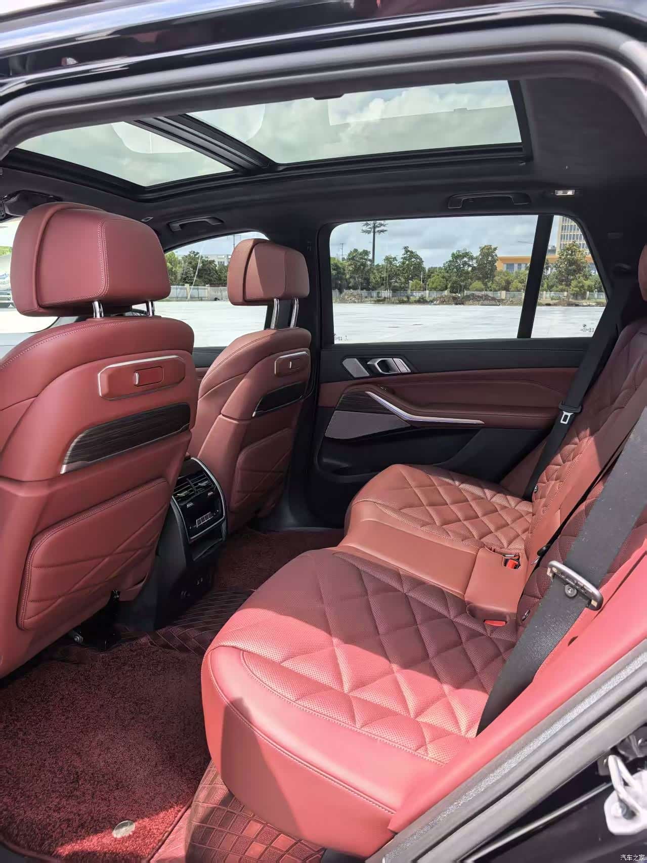 BMW X5, 2024 все фото