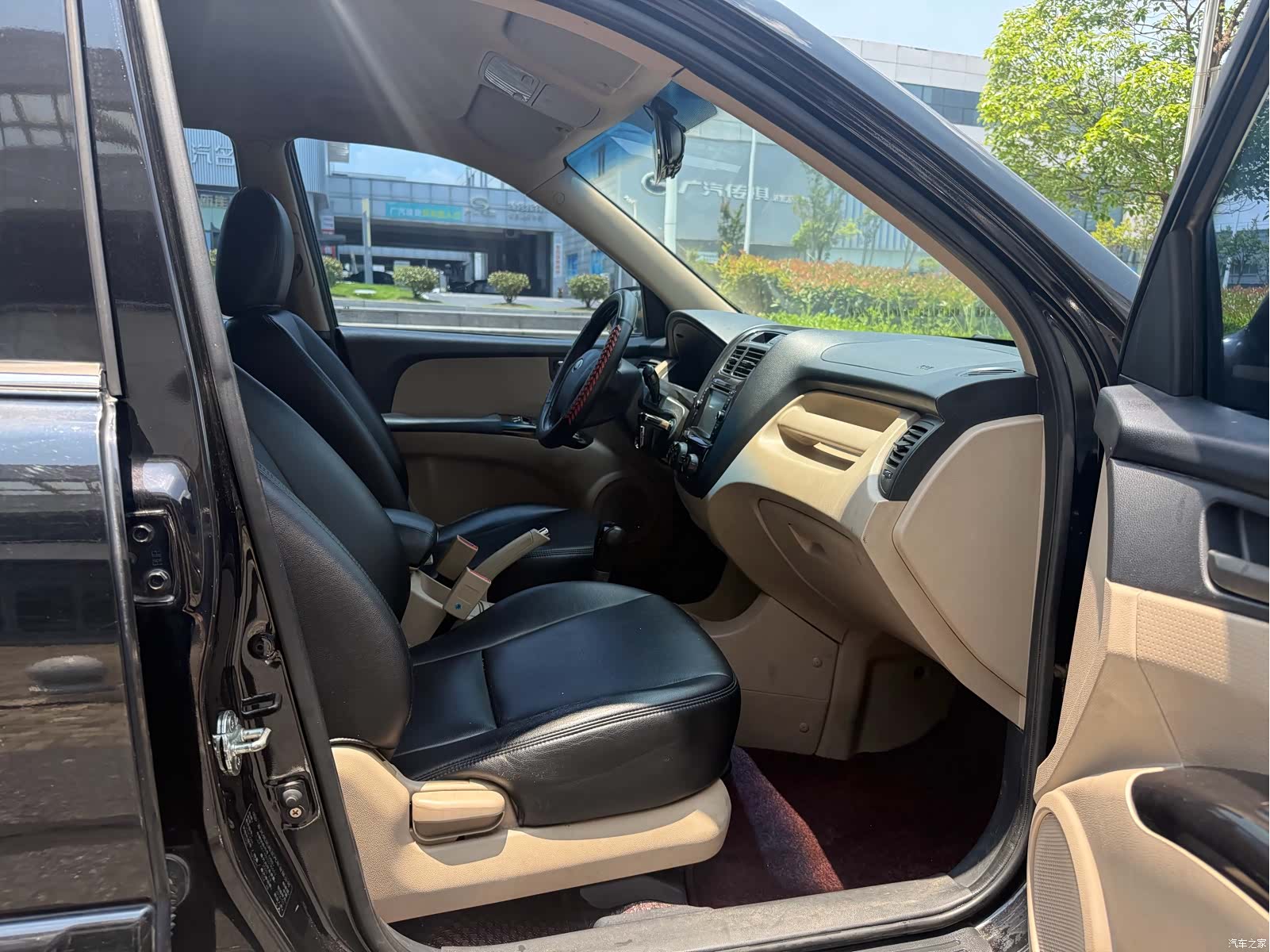Kia GL, 2014 13