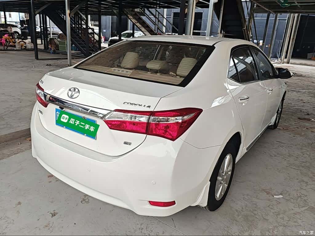 Toyota Corolla, 2015 все фото