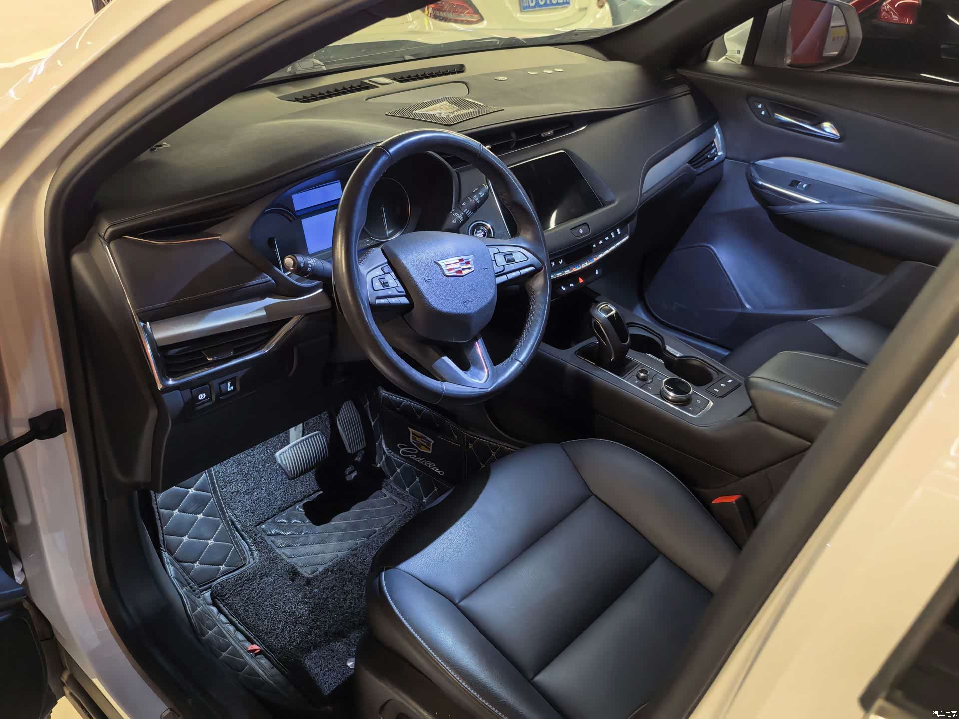 Cadillac XT4, 2019 6