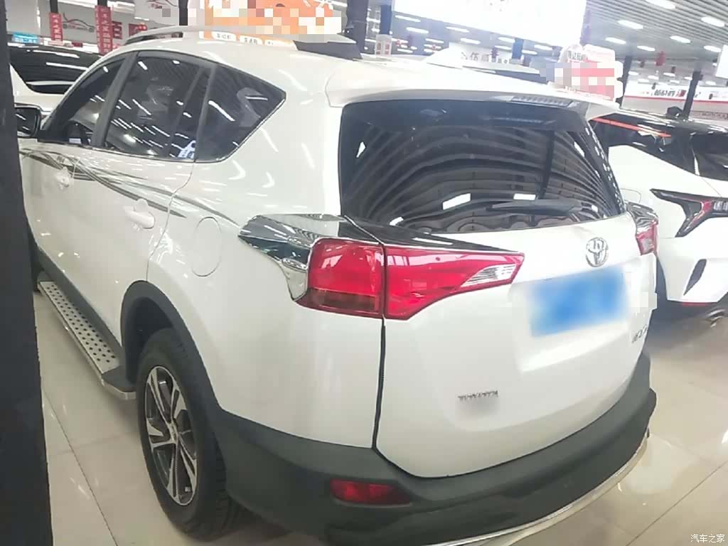 Toyota RAV4, 2016 все фото
