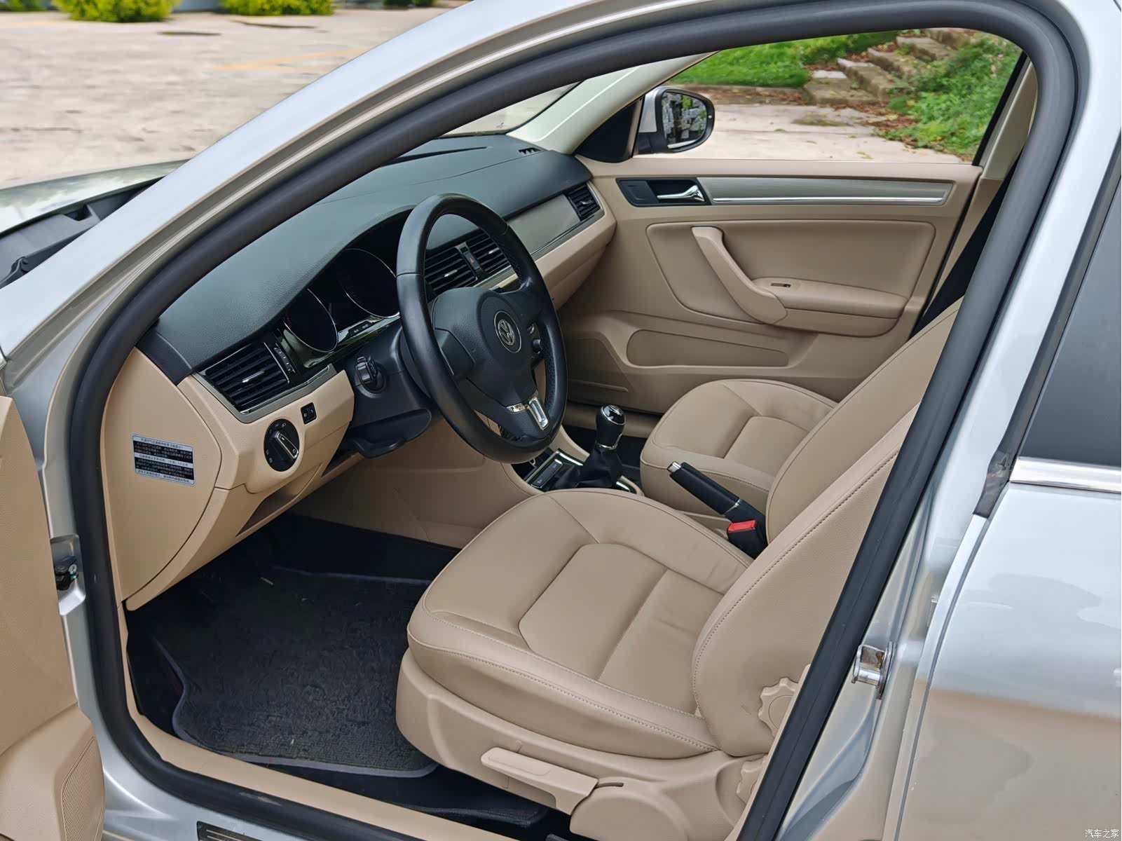 Volkswagen Bora, 2014 все фото
