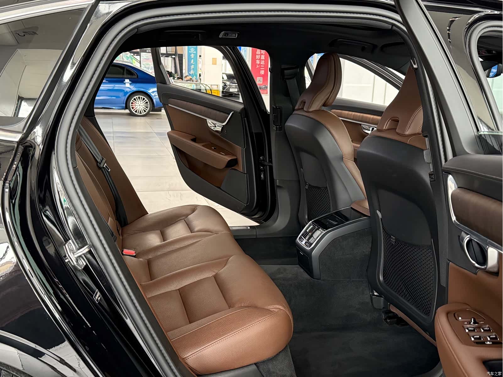 Volvo S90, 2021 10