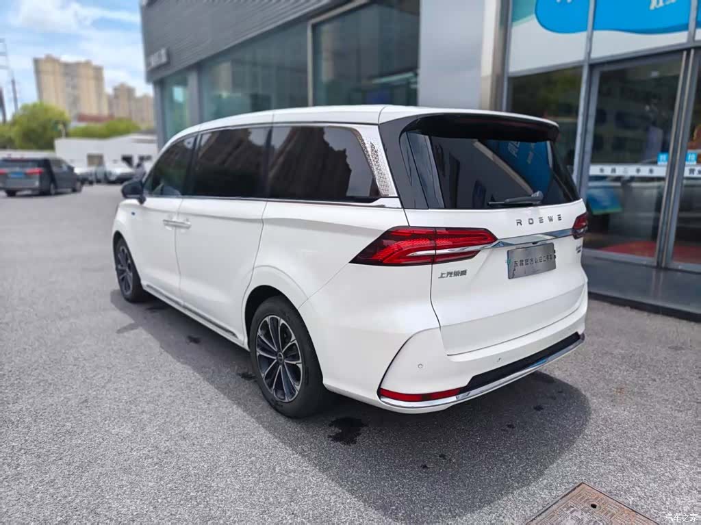 Roewe iMAX8, 2024 6
