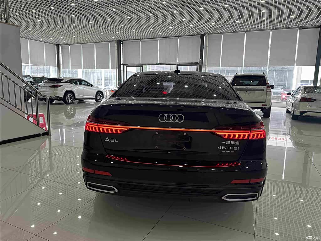 Audi A6L, 2020 все фото