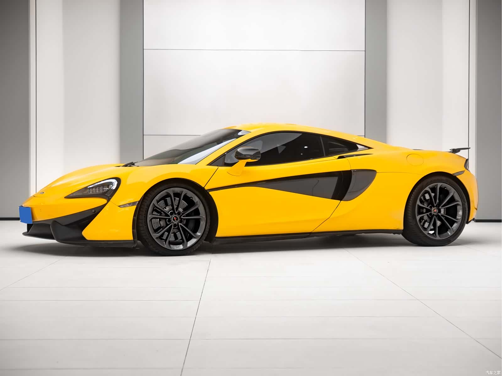 McLaren 540C, 2017 23