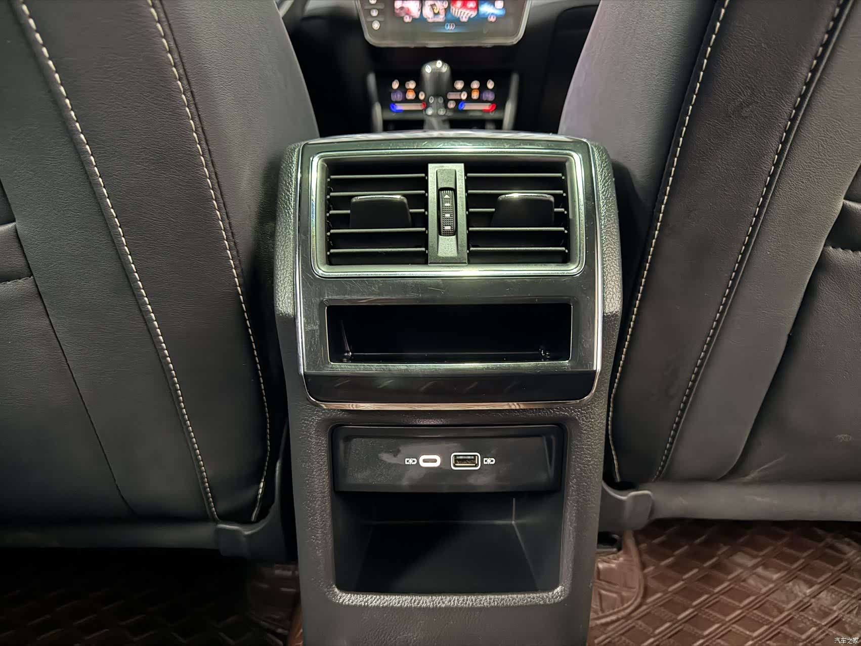 Skoda Superb, 2022 12