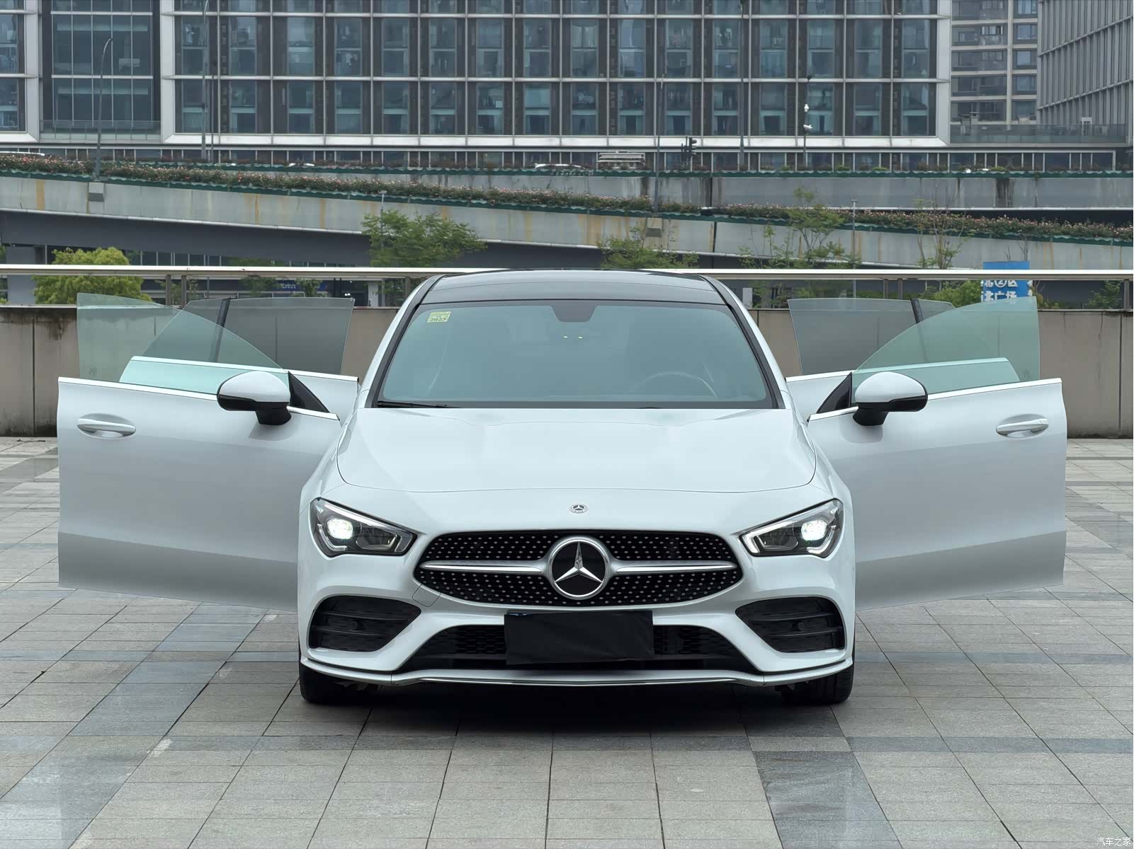 Mercedes-Benz CLA, 2021 10