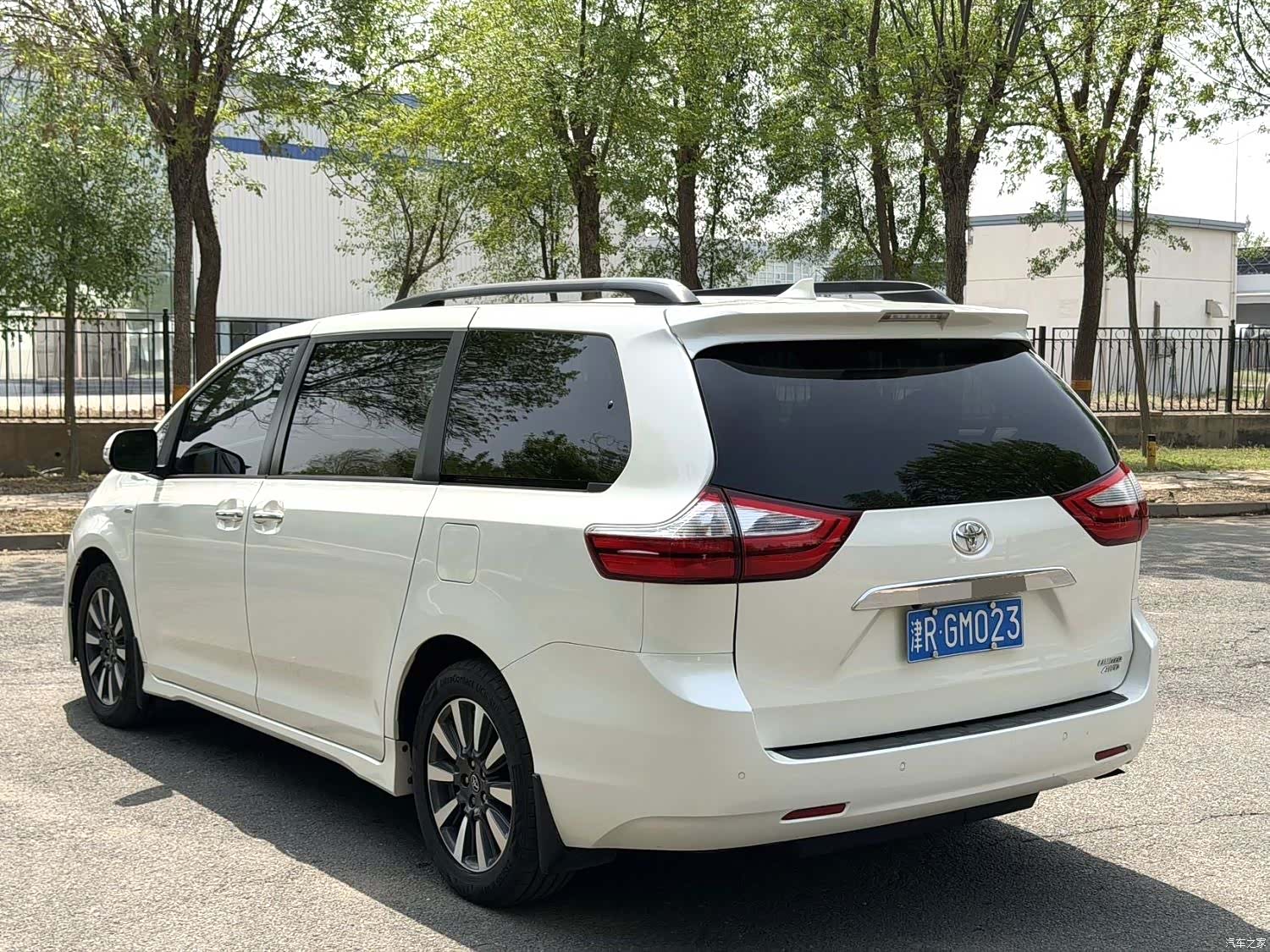 Toyota Sienna, 2019 7