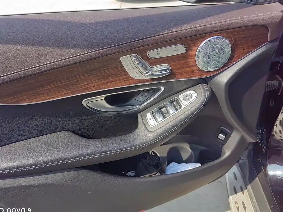 Mercedes-Benz GLC Mercedes-Benz GLC