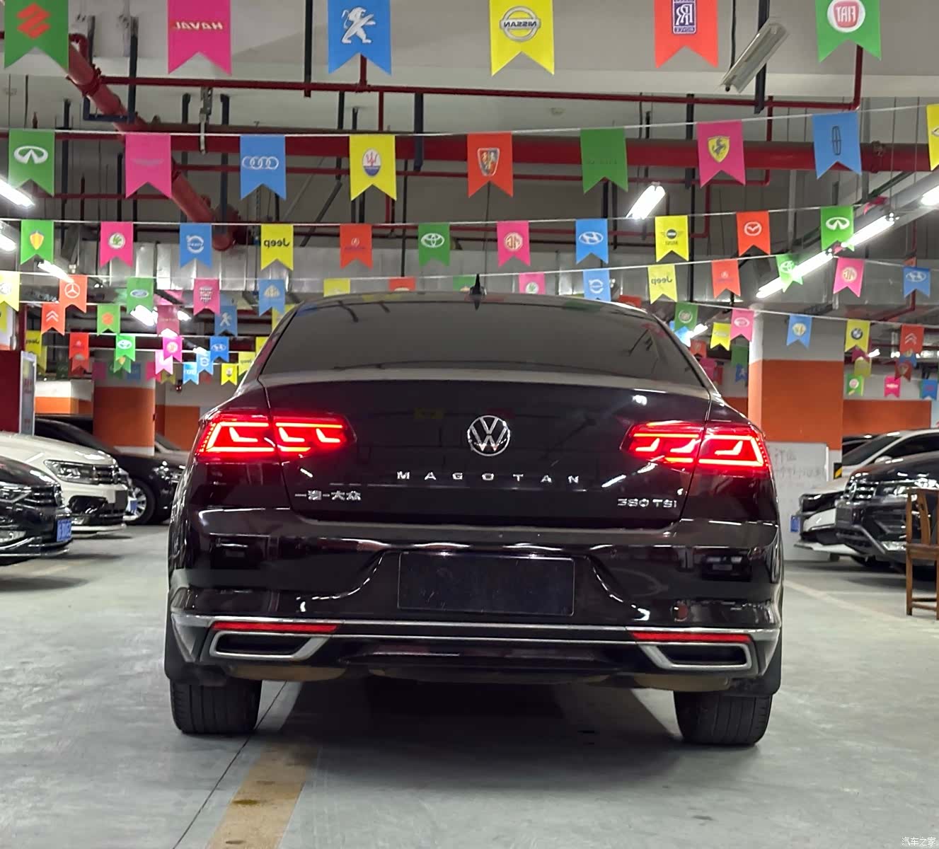 Volkswagen Magotan, 2021 8
