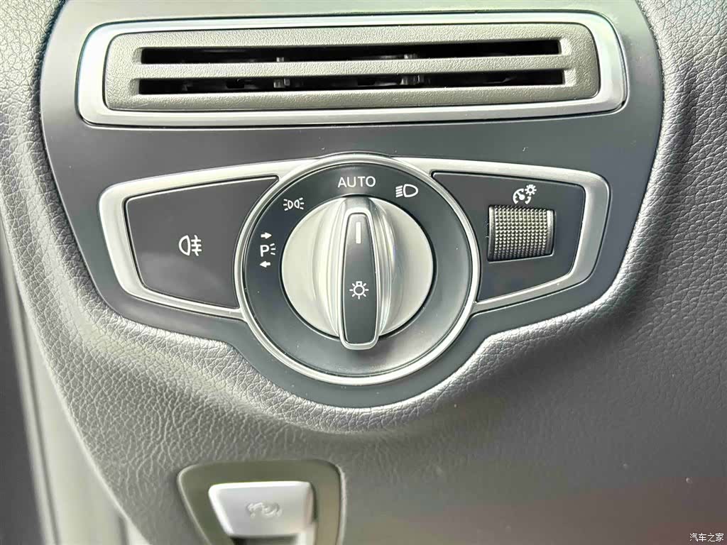 Mercedes-Benz GLC, 2020 11