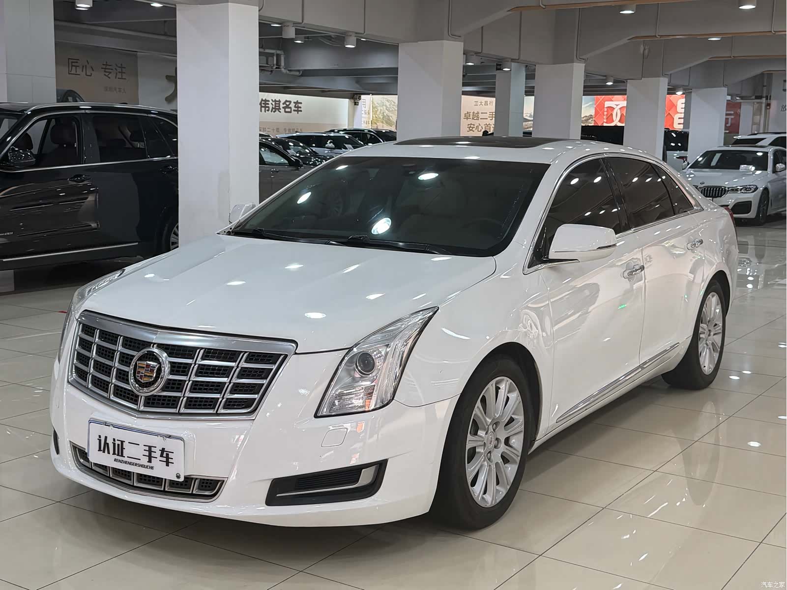 Cadillac XTS, 2015 1