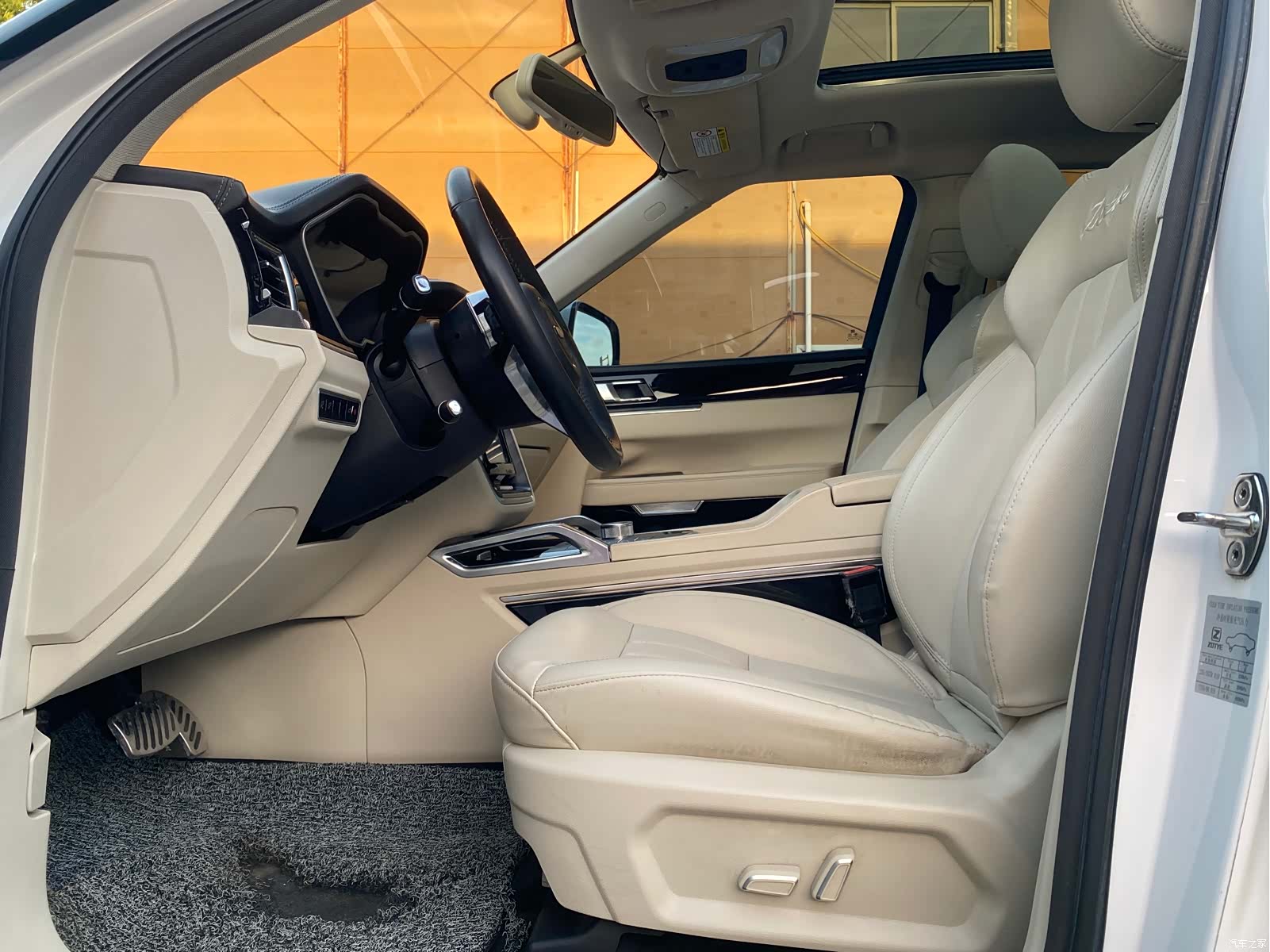 Zotye T700, 2017 7