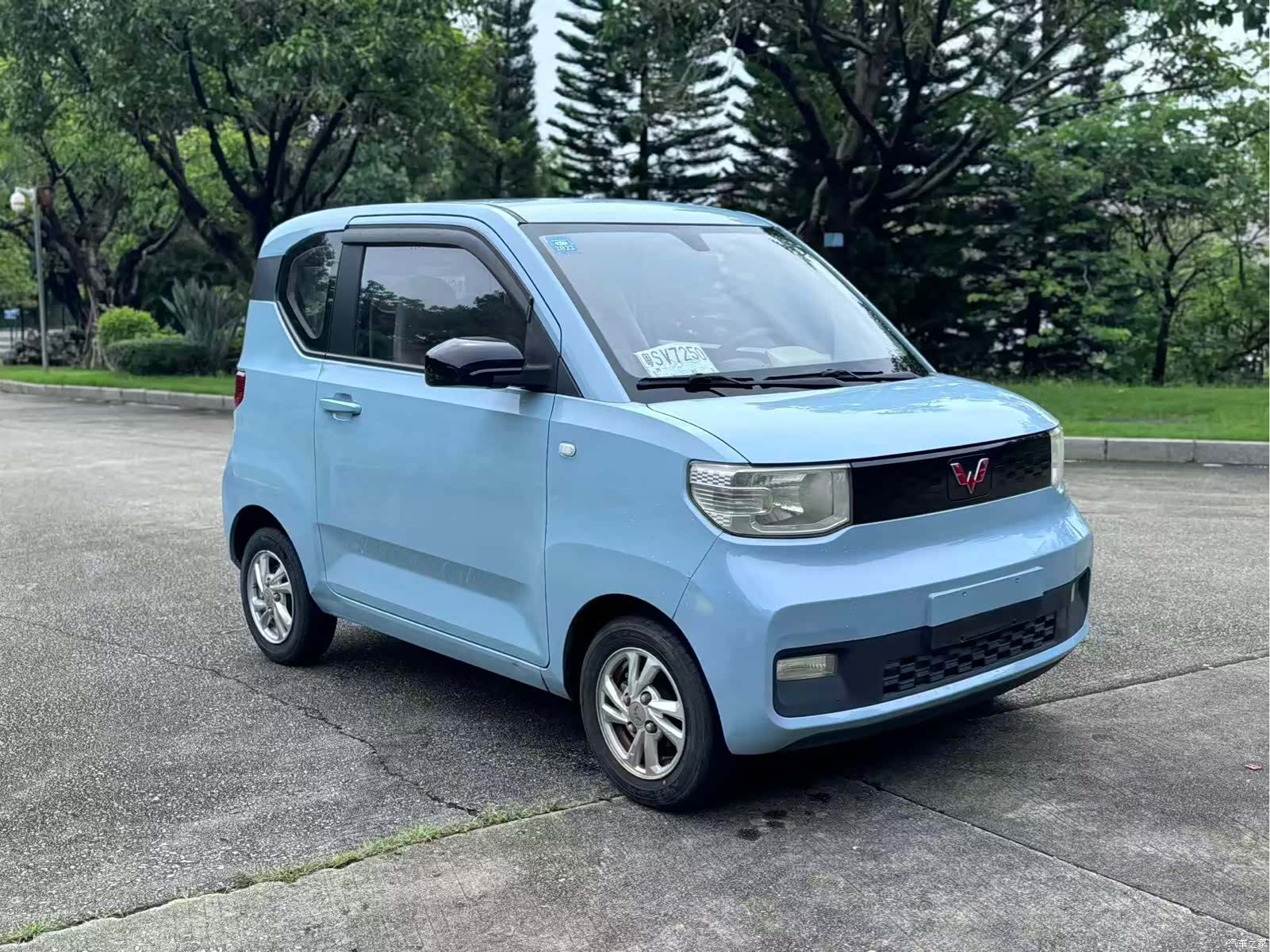 Wuling MINIEV, 2020 7