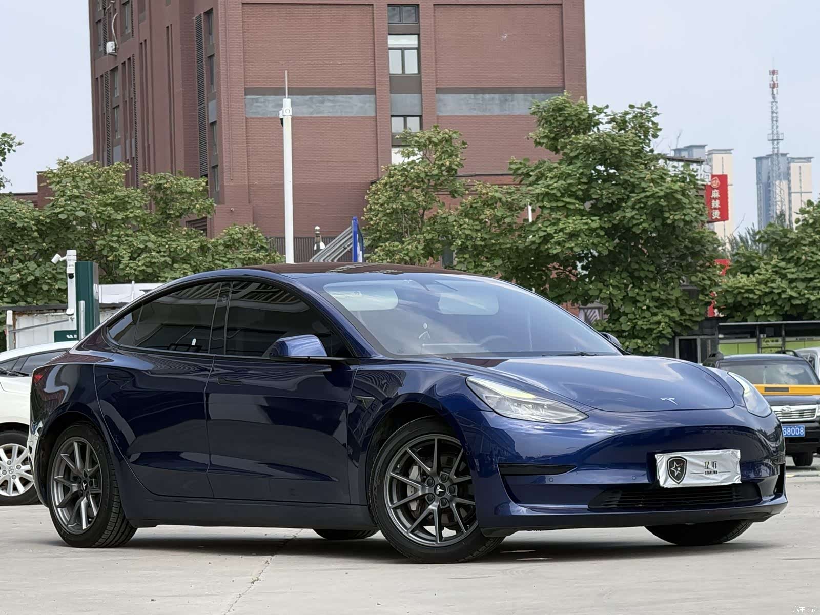 Tesla Model 3, 2021 3