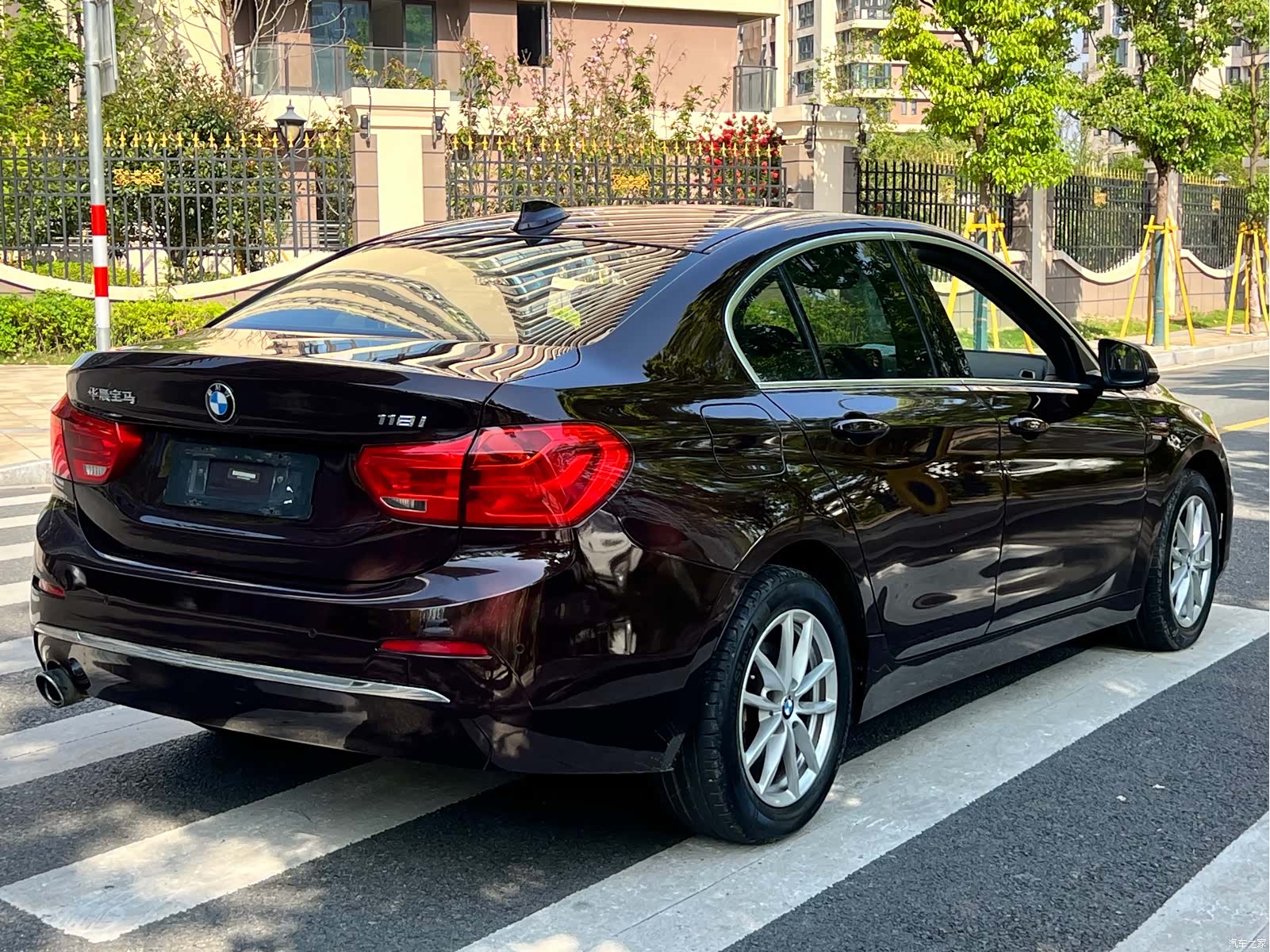 BMW 1 Series, 2017 все фото