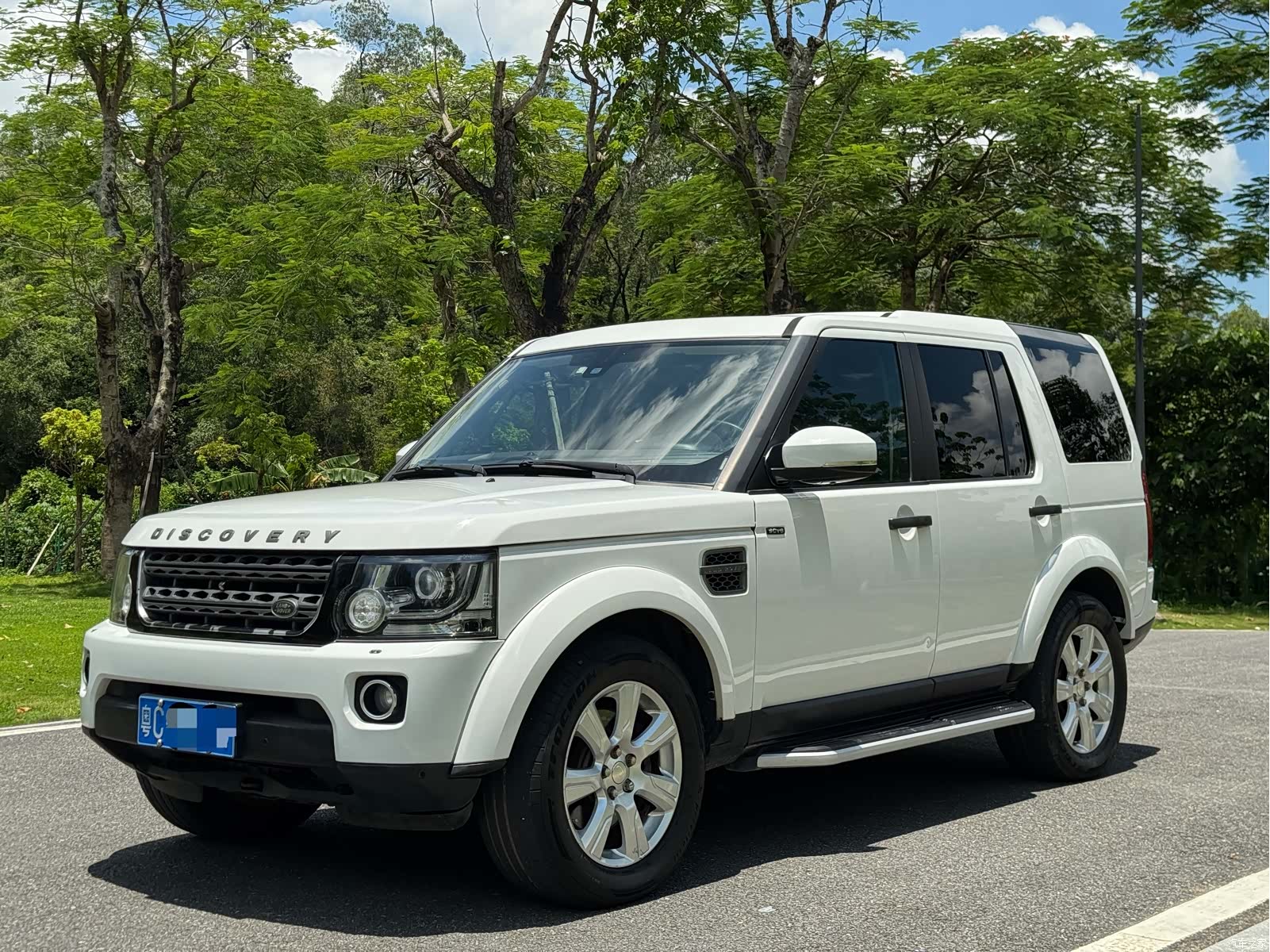 Land Rover Discovery, 2014 1