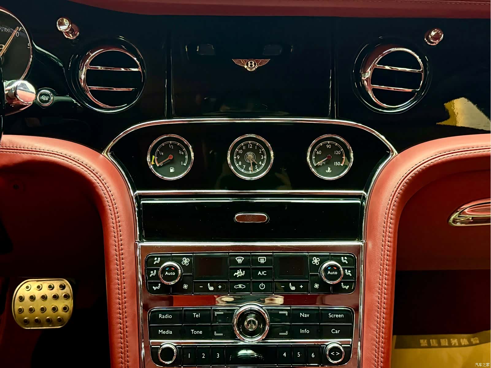 Bentley Mulsanne, 2018 15