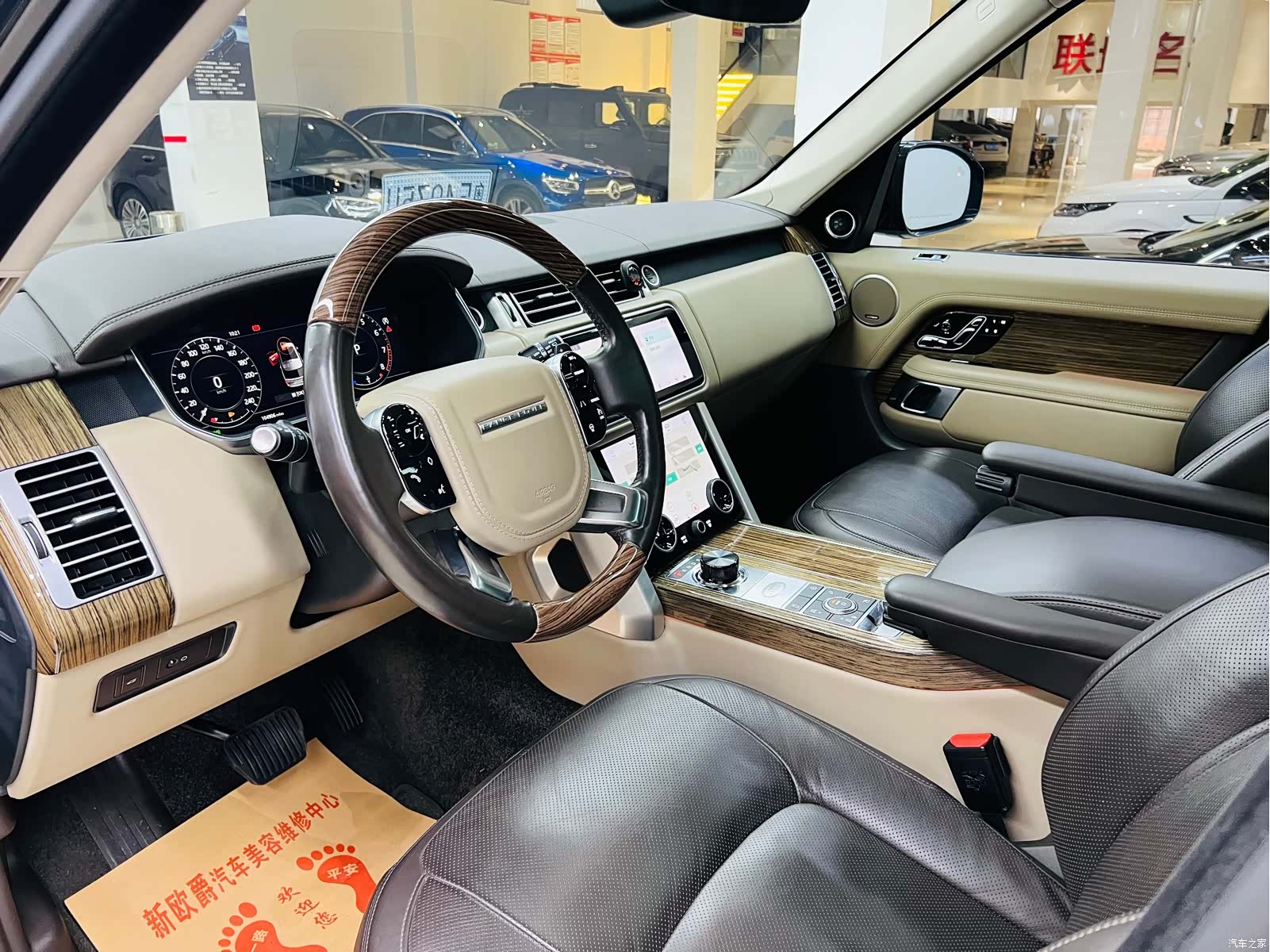 Land Rover Range Rover, 2019 15