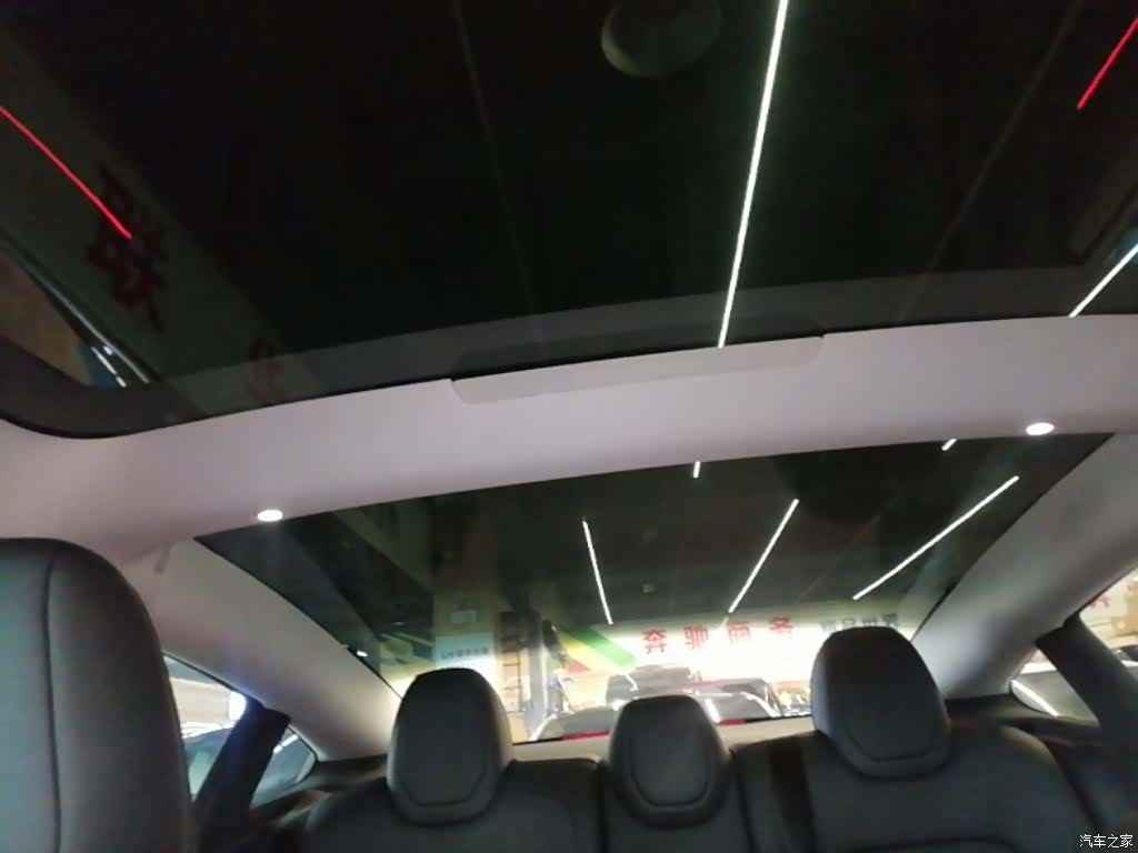 Tesla Model 3, 2024 14