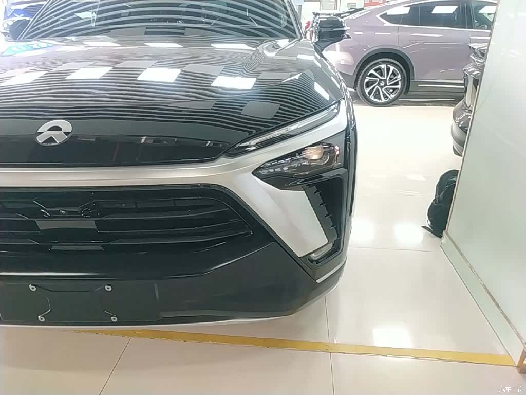 NIO ES8, 2022 24