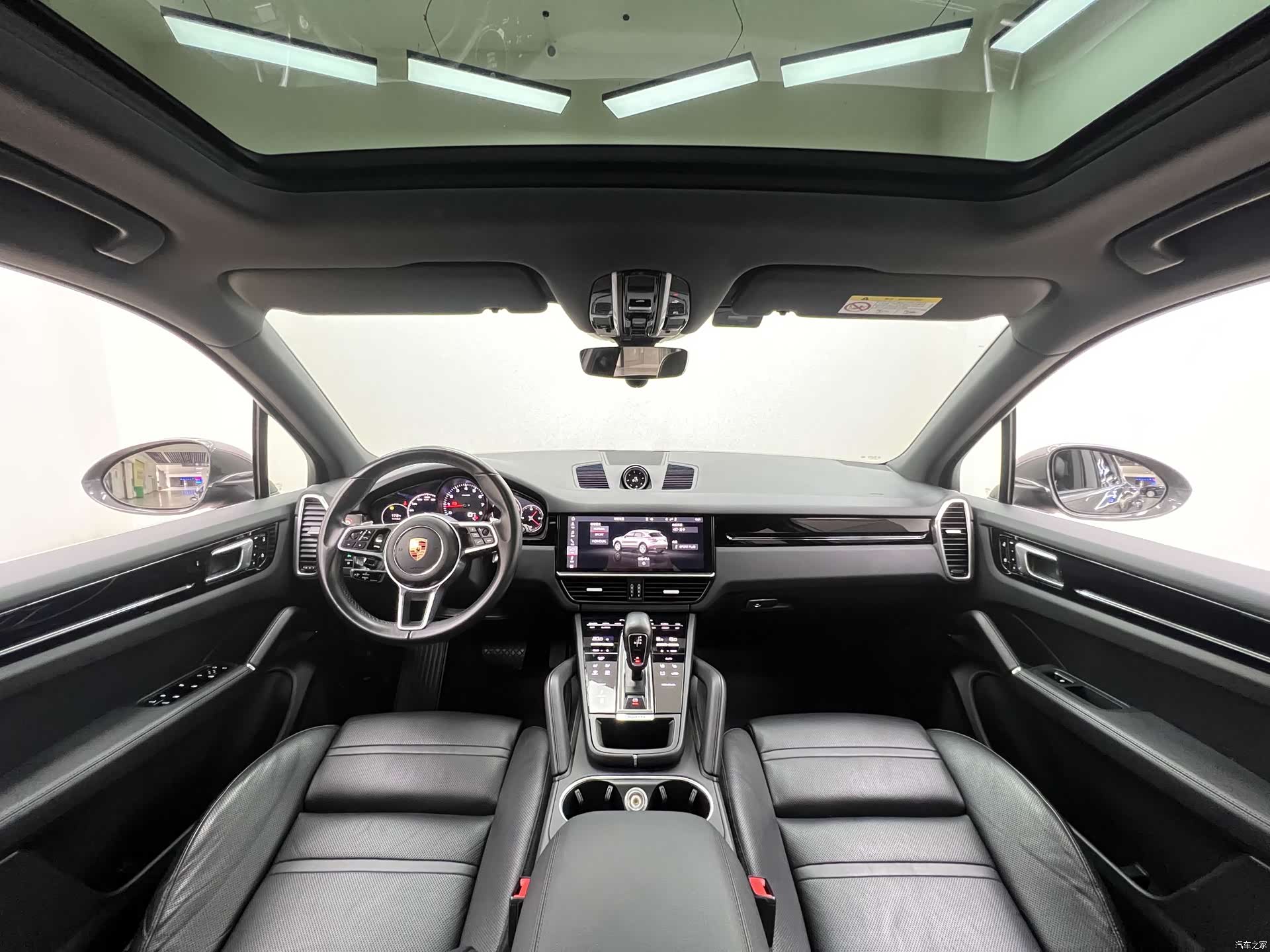 Porsche Cayenne, 2020 11