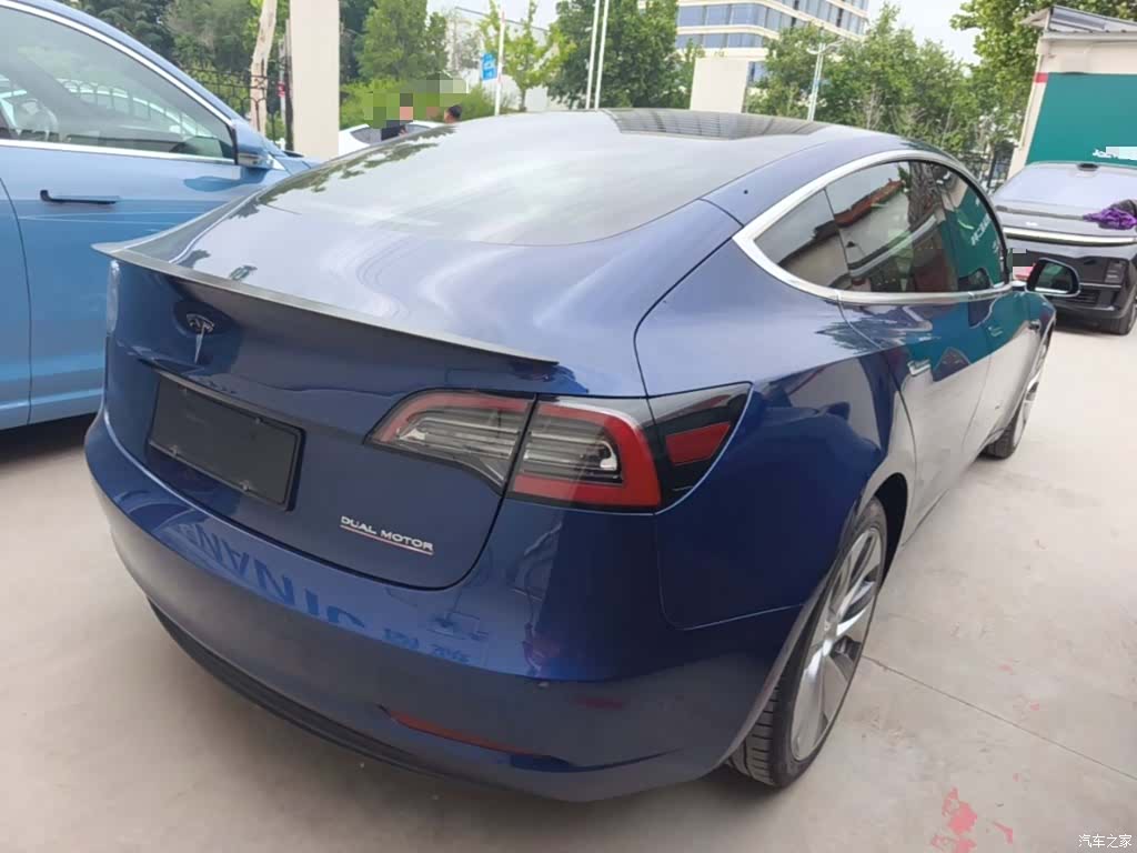 Tesla Model 3, 2019 все фото
