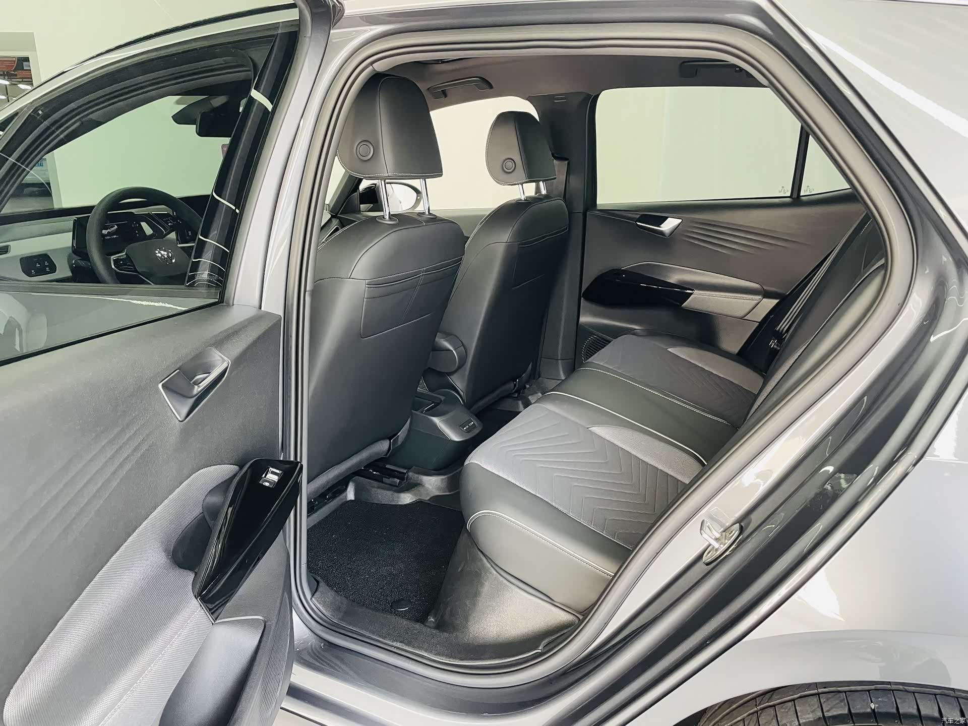 Volkswagen ID.3, 2023 9