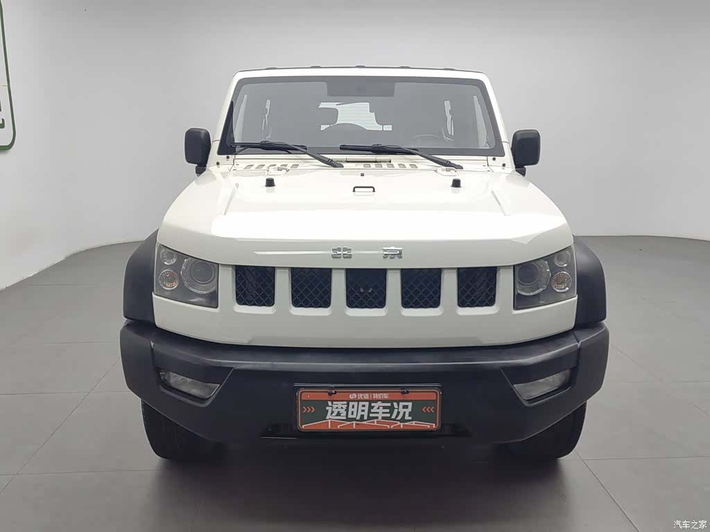 BAIC BJ40, 2015 3