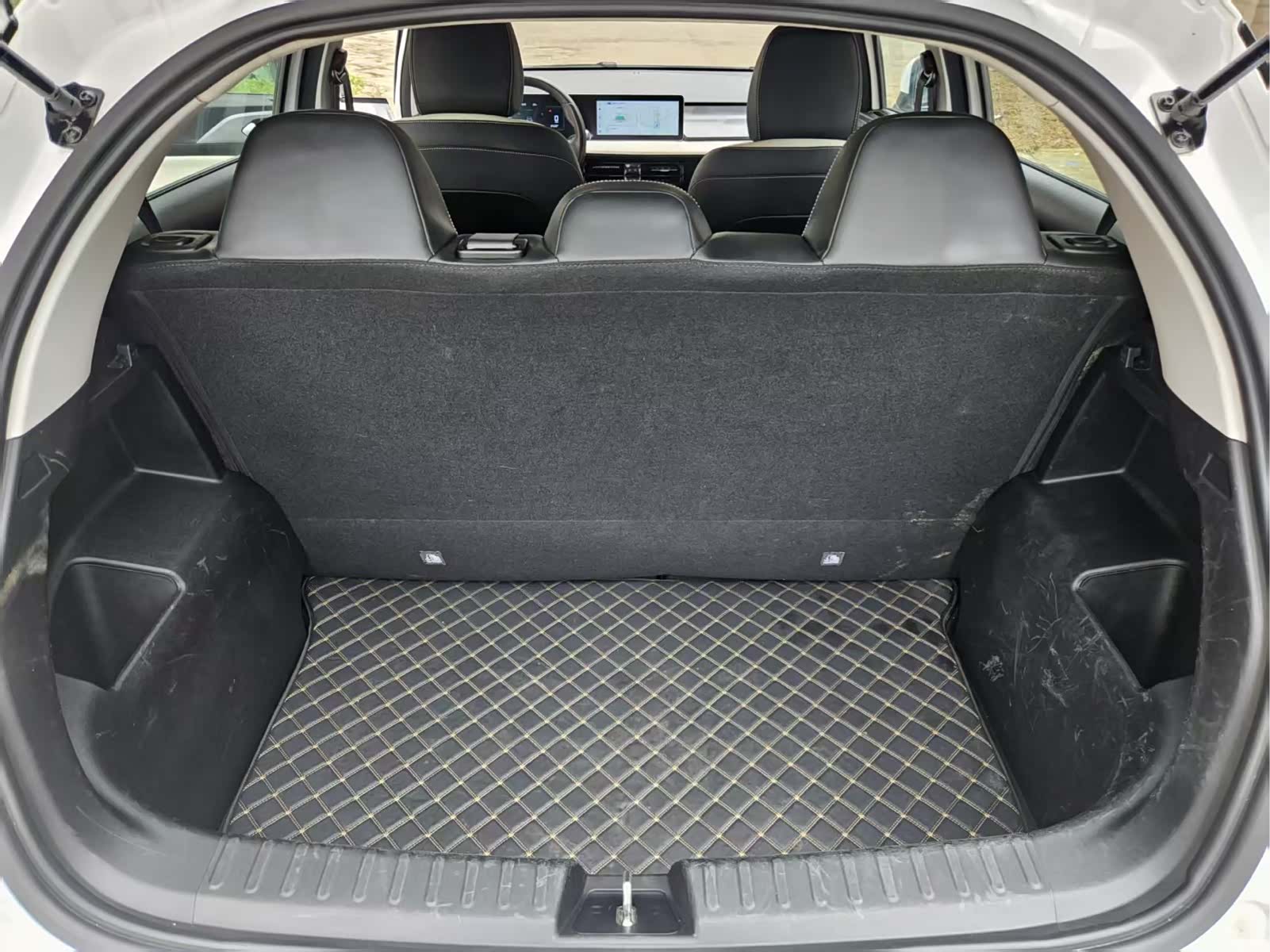 Geely E, 2024 17