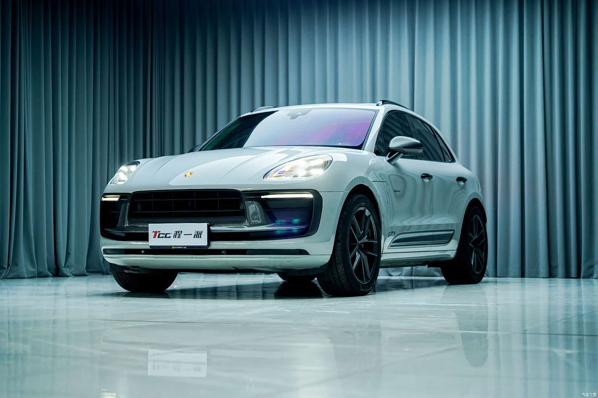 Porsche Macan, 2023 3