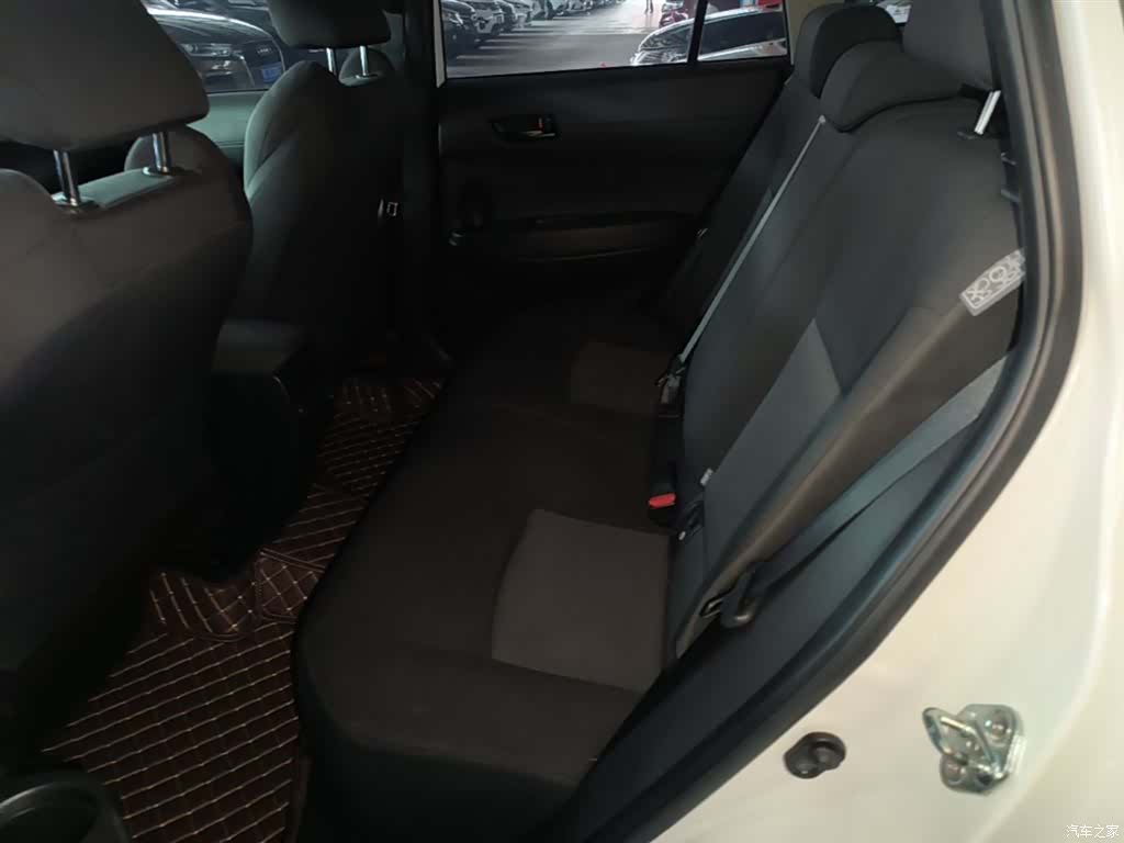 Toyota Frontlander, 2022 17