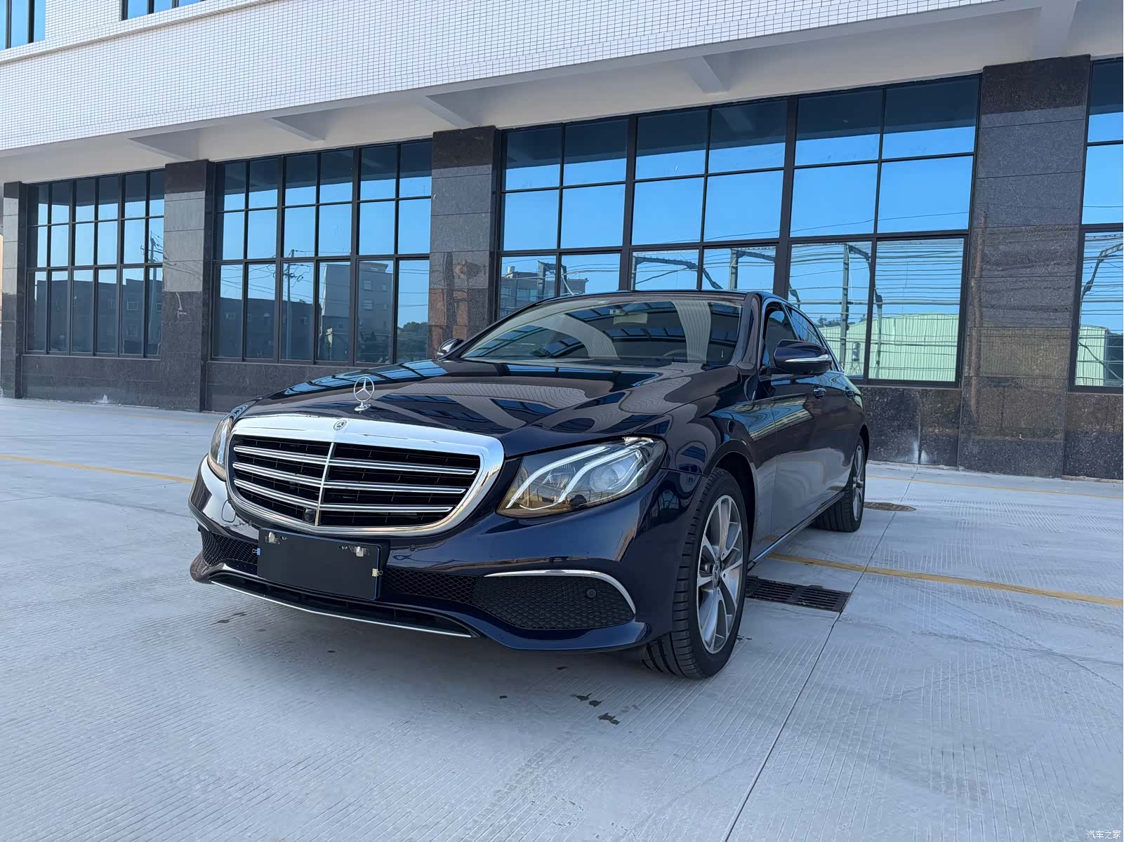 Mercedes-Benz E-Class, 2019 1