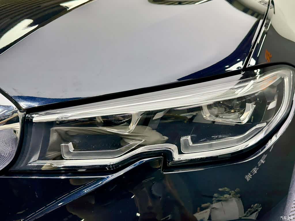 BMW 3 Series, 2021 все фото
