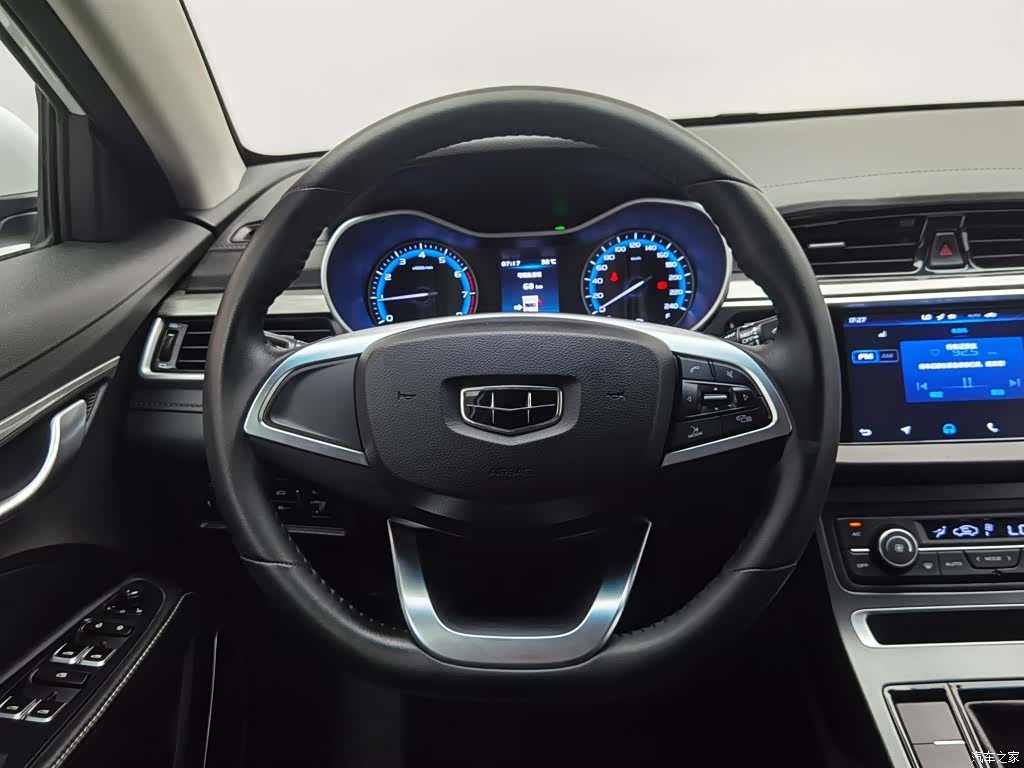 Geely Emgrand, 2019 11