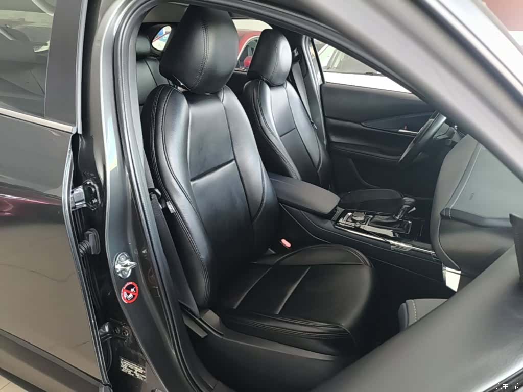 Mazda CX-30, 2020 25