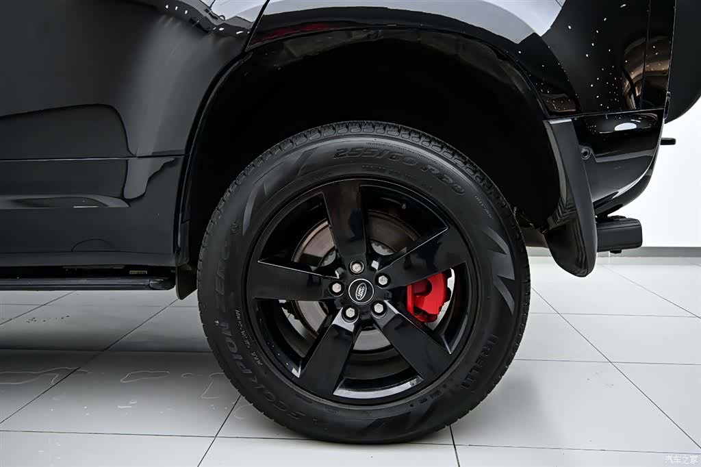 Land Rover Defender, 2024 39