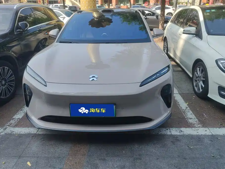 NIO ET5 NIO ET5