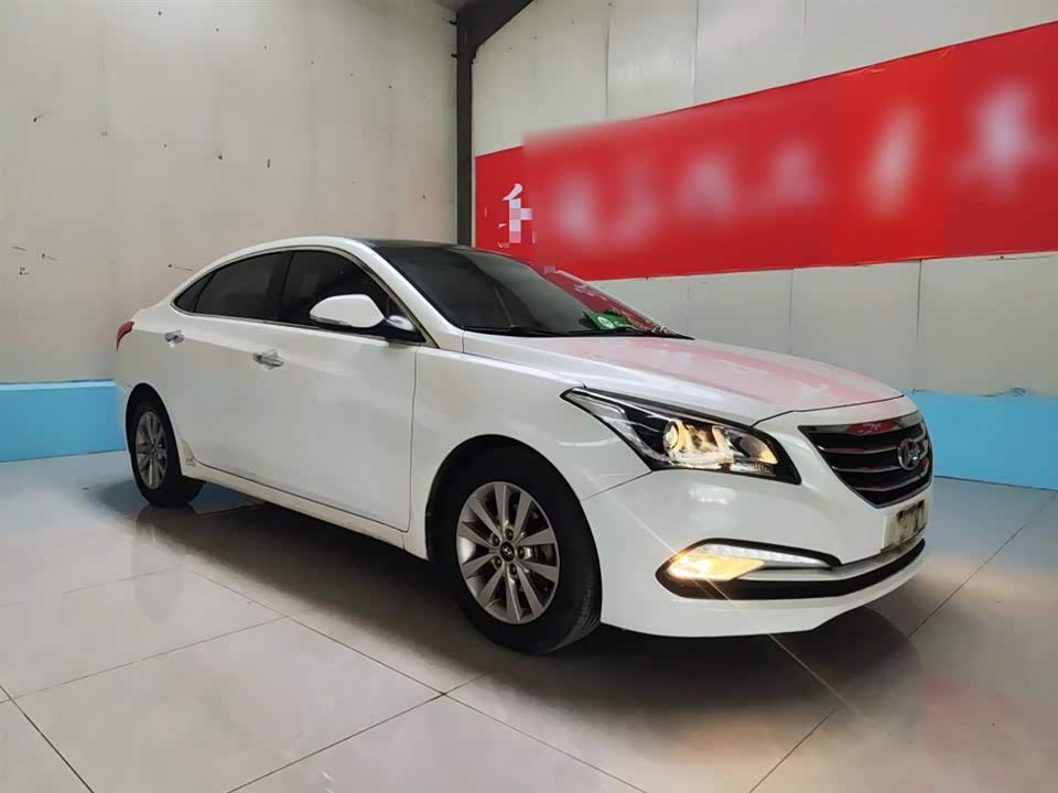 Hyundai Name picture